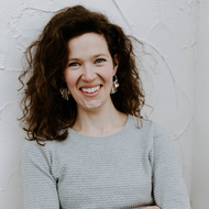 Nicola Knackstredt